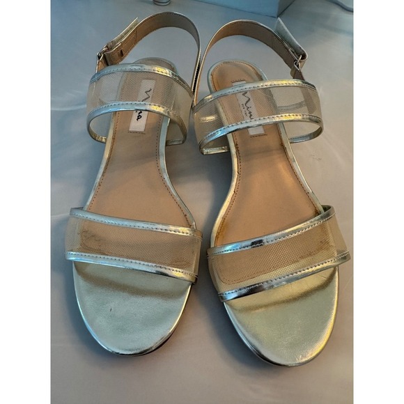 Nina New York Silver Mesh Metallic Strappy Block Heel Sandals Size 9M - Picture 1 of 15